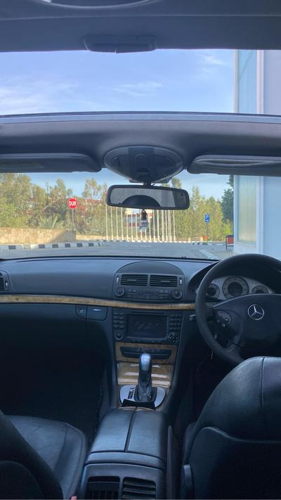 Mercedes-Benz E 270 — 9