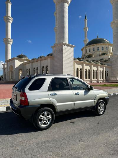 Kia Sportage — 4