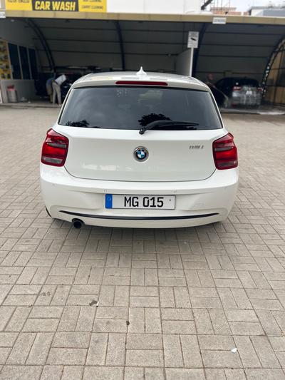BMW 118i — 4