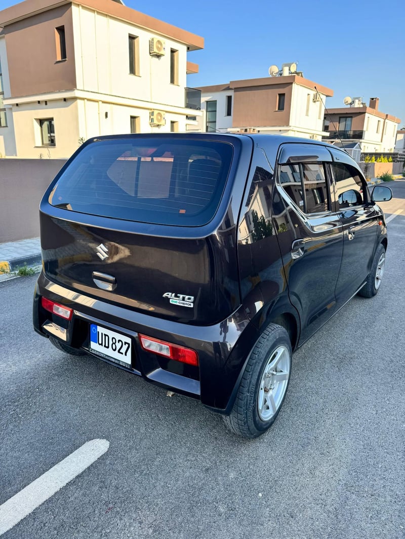 Suzuki Alto — 4