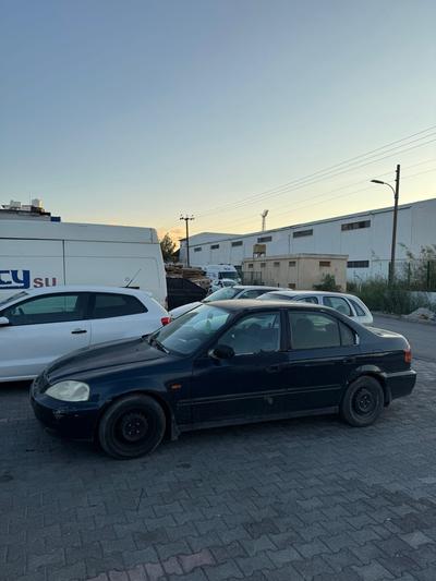 Honda Civic — 2
