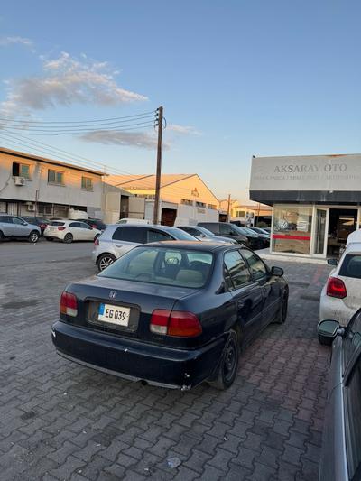 Honda Civic — 5