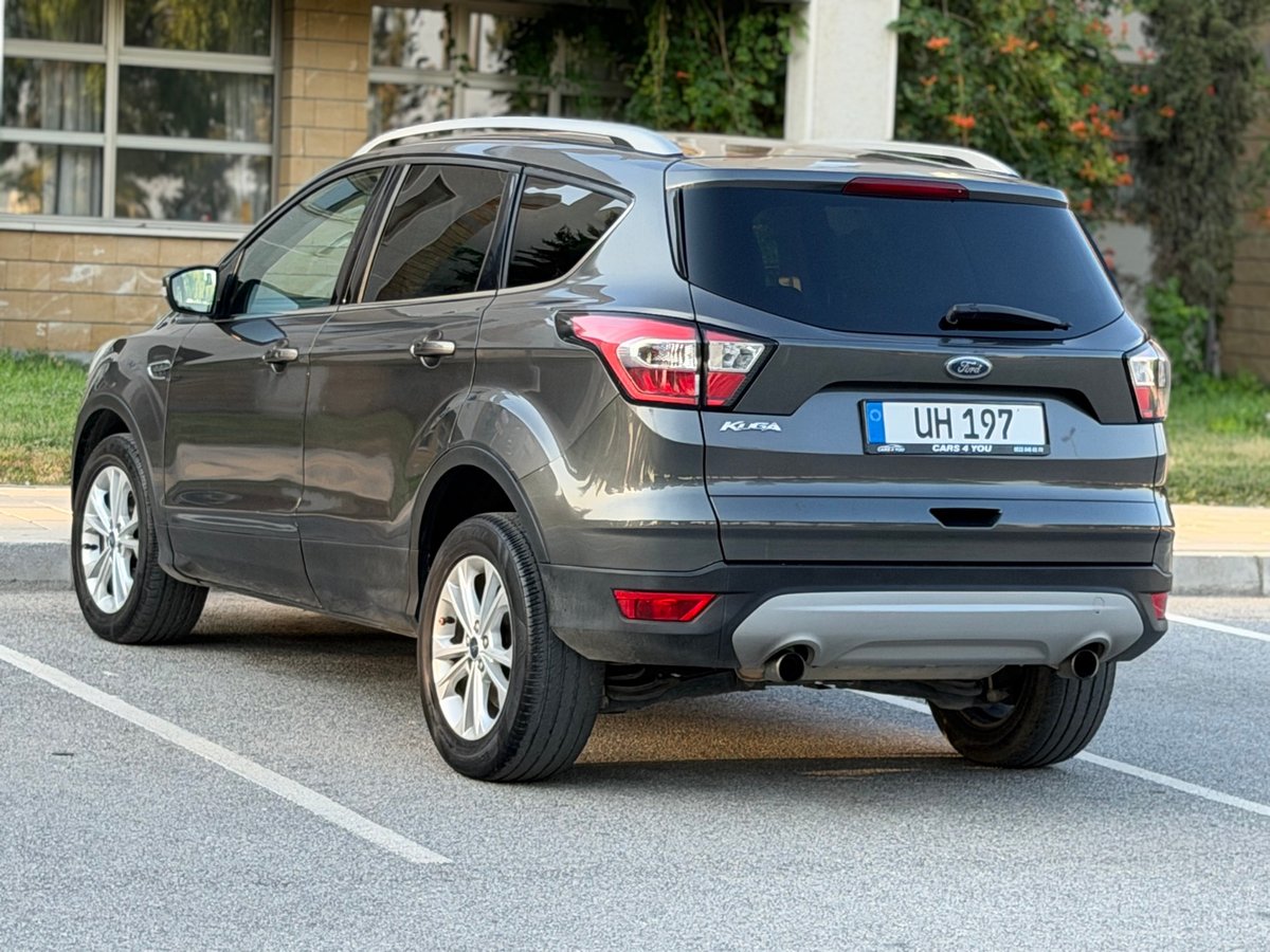 2017 Ford Kuga 4
