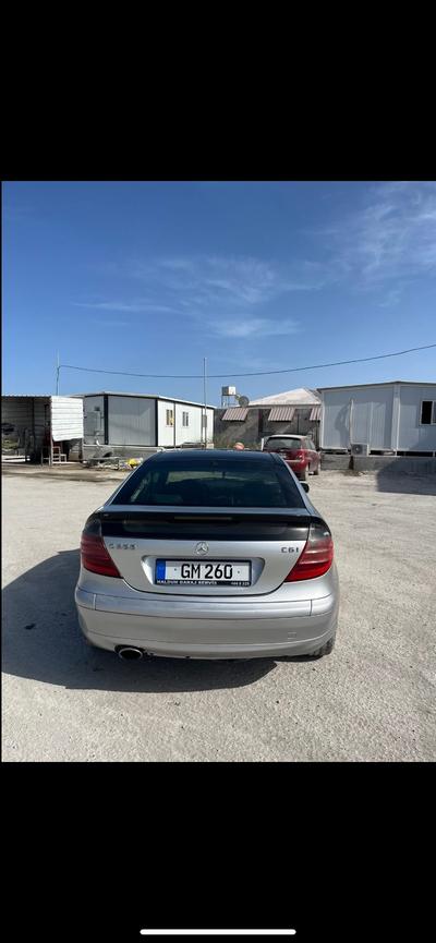 2002 Mercedes-Benz C 200