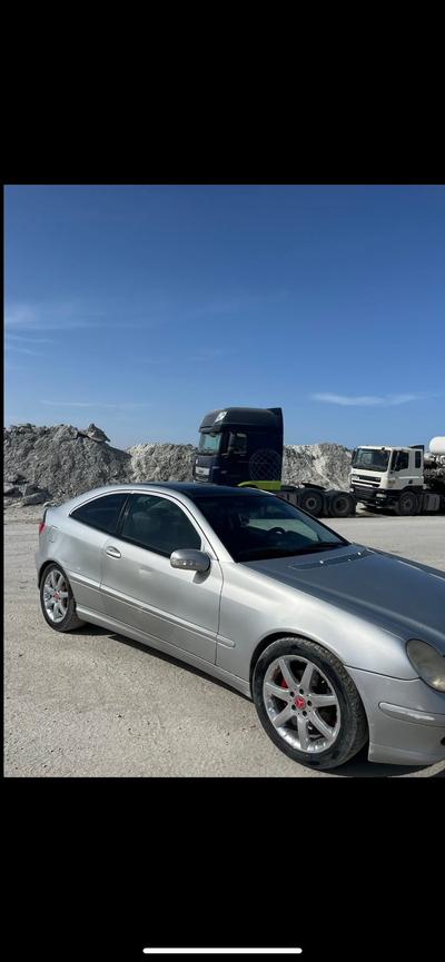 Mercedes-Benz C 200 — 7