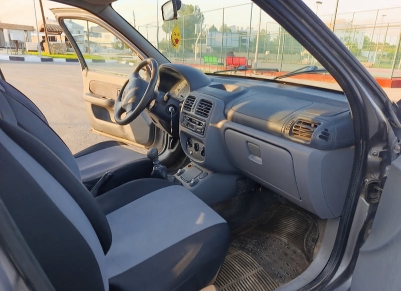 Renault Clio — 7