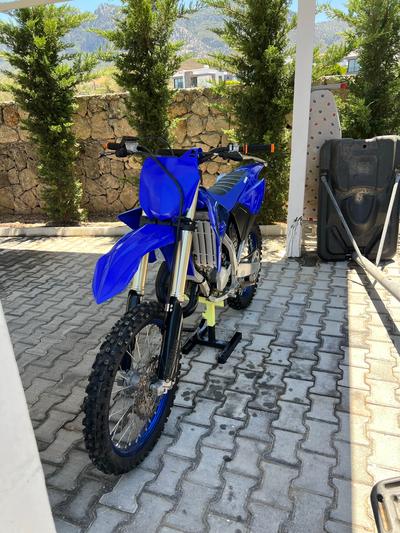 Yamaha YZ 125R — 3