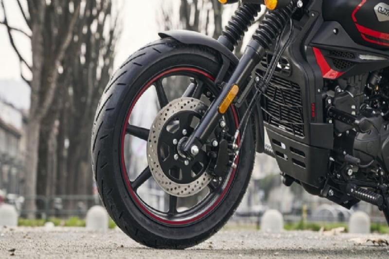 UM Renegade Vegas ABS 250 — 3