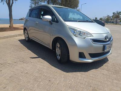 Toyota Ractis — 2