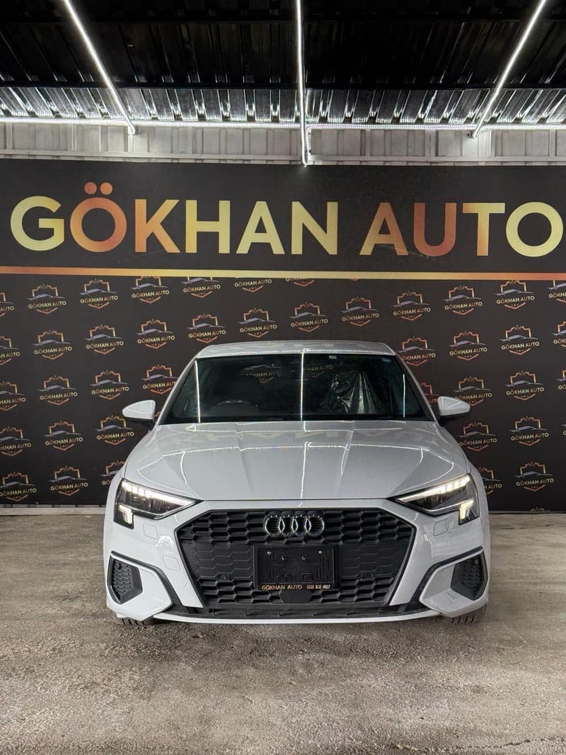 Audi A3 — 1/8