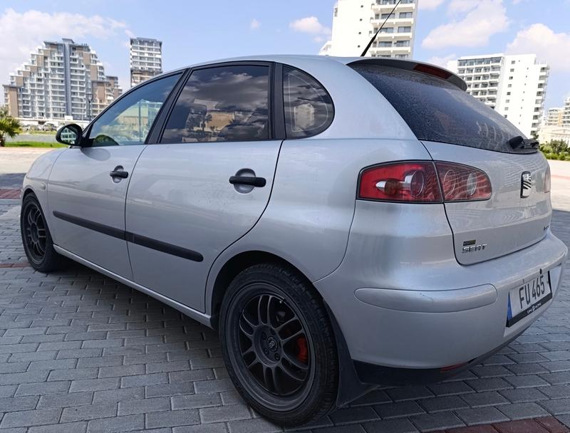 Seat Ibiza — 1/3
