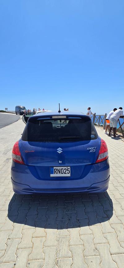 Suzuki Swift RS — 1