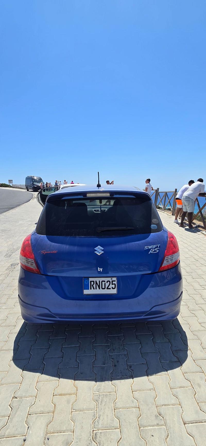 Suzuki Swift RS — 1/4