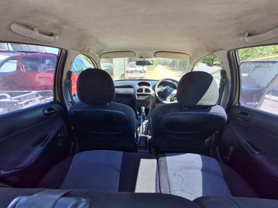 Peugeot 206 — 3