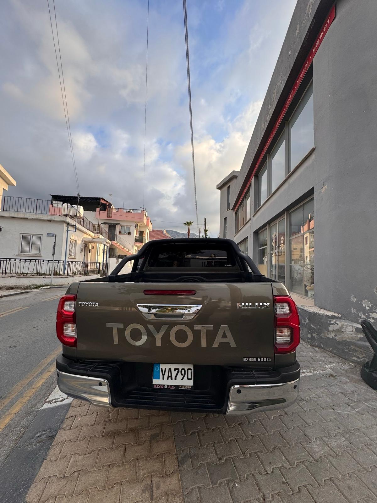 2022 Toyota Hilux 3