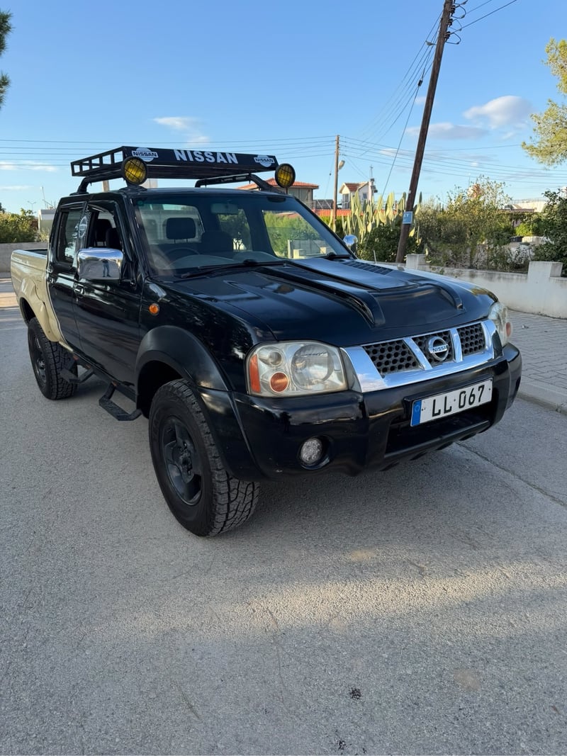 Nissan Navara — 1/5