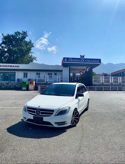Mercedes-Benz B 180 — 2