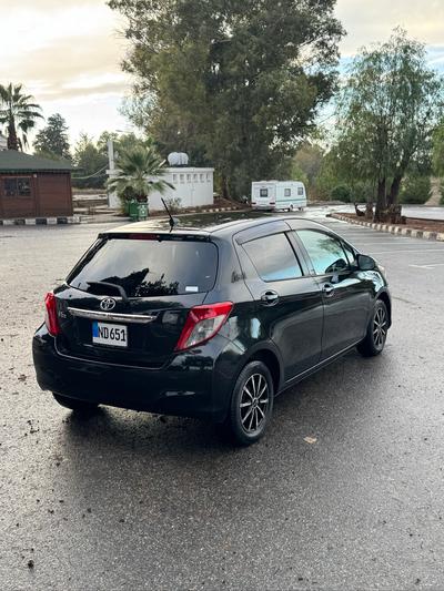 Toyota Vitz — 6