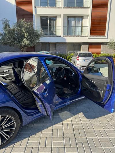 BMW 330e — 6