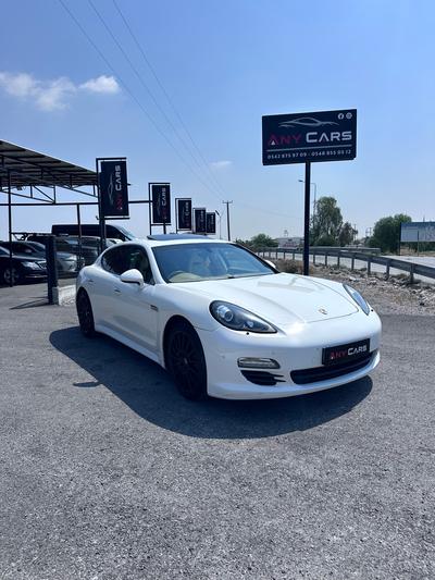 2012 Porsche Panamera