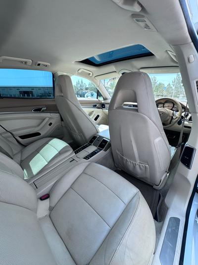 Porsche Panamera — 9