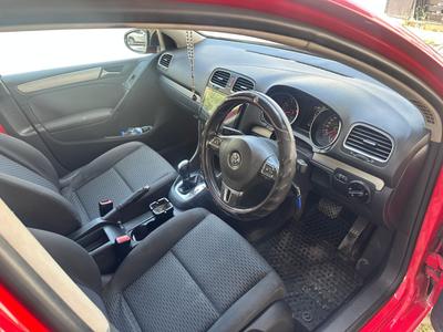 Volkswagen Golf — 7