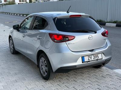 Mazda 2 — 4