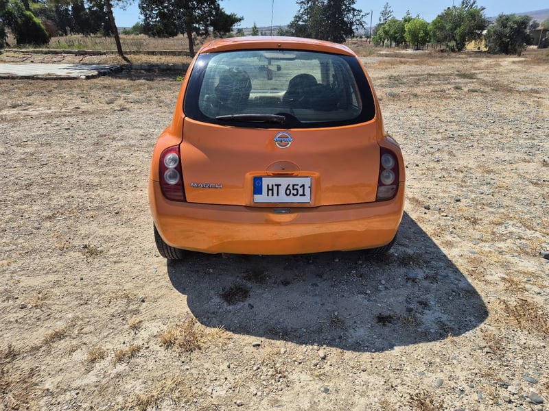 Nissan March — 7