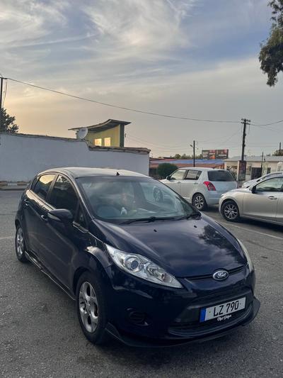 Ford Fiesta — 1
