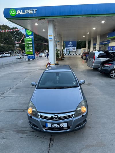 Opel Astra — 2