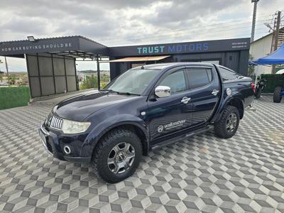 2011 Mitsubishi L200
