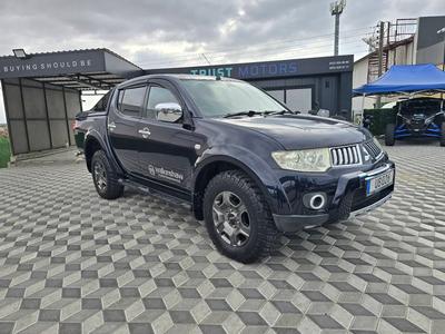 Mitsubishi L200 — 2