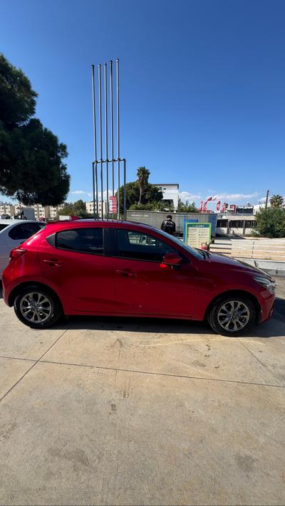 Mazda Demio — 2