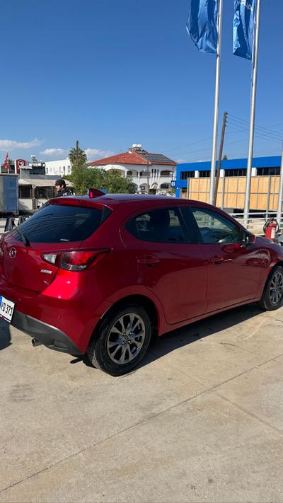 Mazda Demio — 3