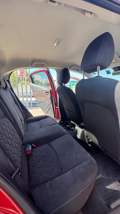 Mazda Demio — 5