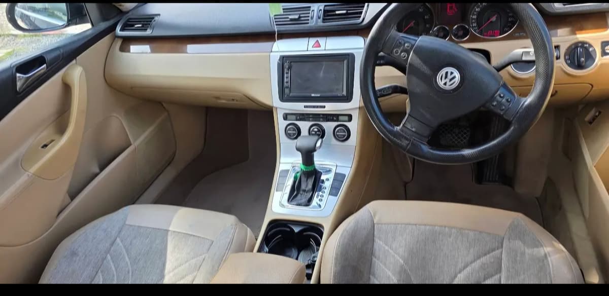 2005 Volkswagen Passat 5