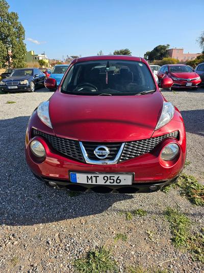 Nissan Juke — 2
