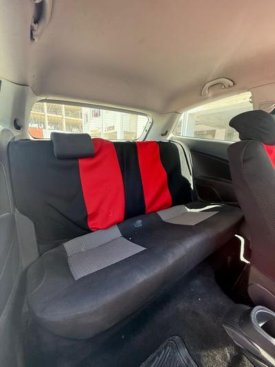 Volkswagen Polo — 7