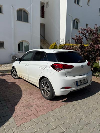 Hyundai i20 — 4