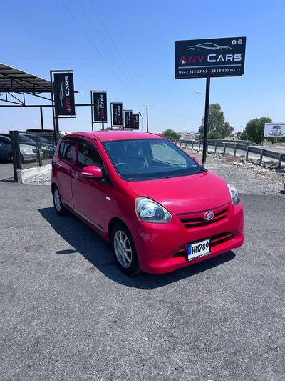Daihatsu Mira — 1