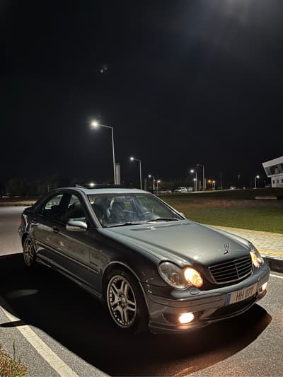 Mercedes-Benz C 200 — 2