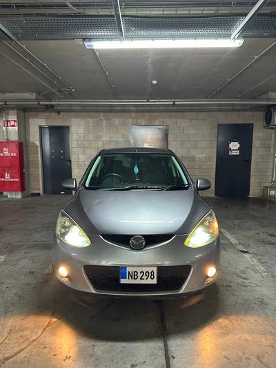 Mazda Demio — 2