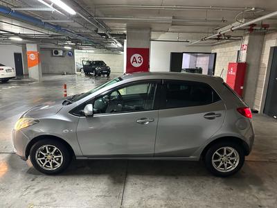 Mazda Demio — 1