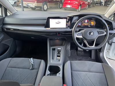 Volkswagen Golf — 9