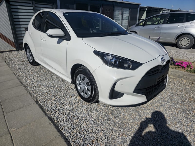 Toyota Yaris — 3