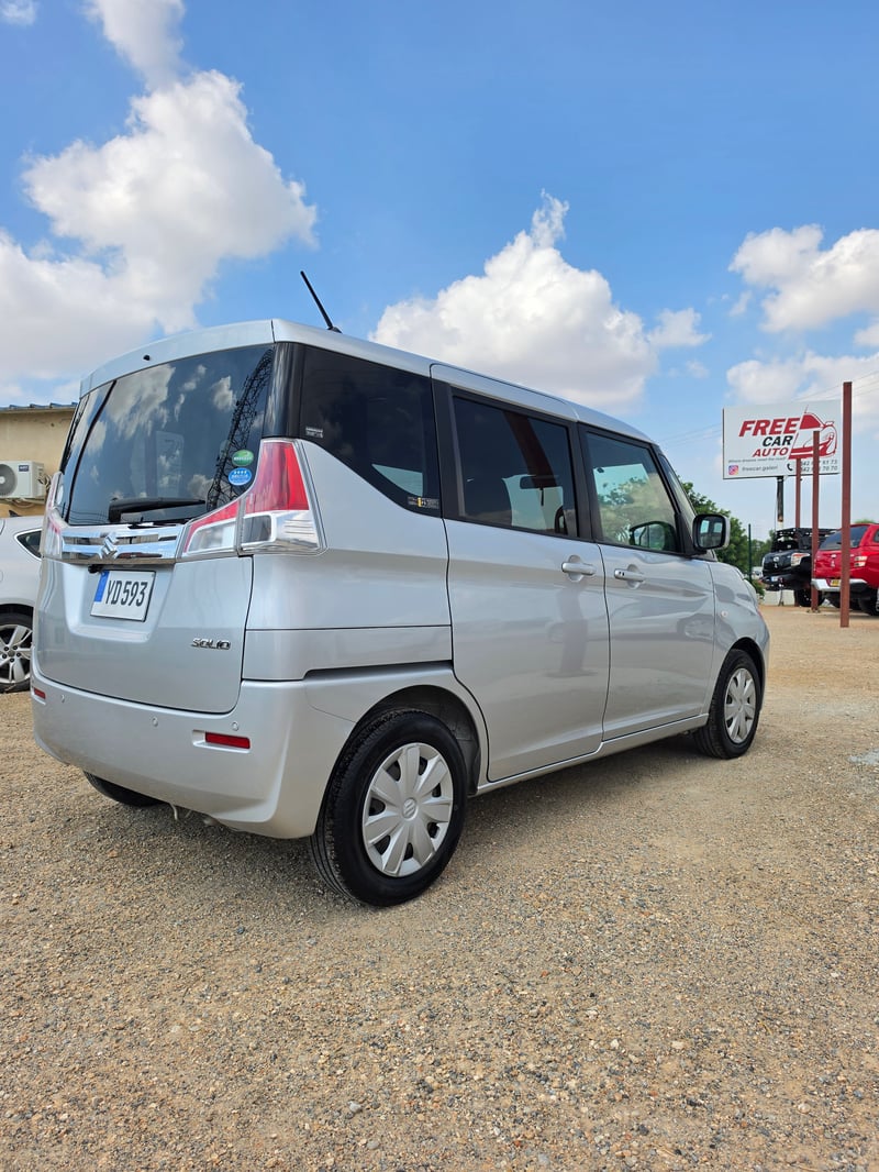 Suzuki Solio — 3