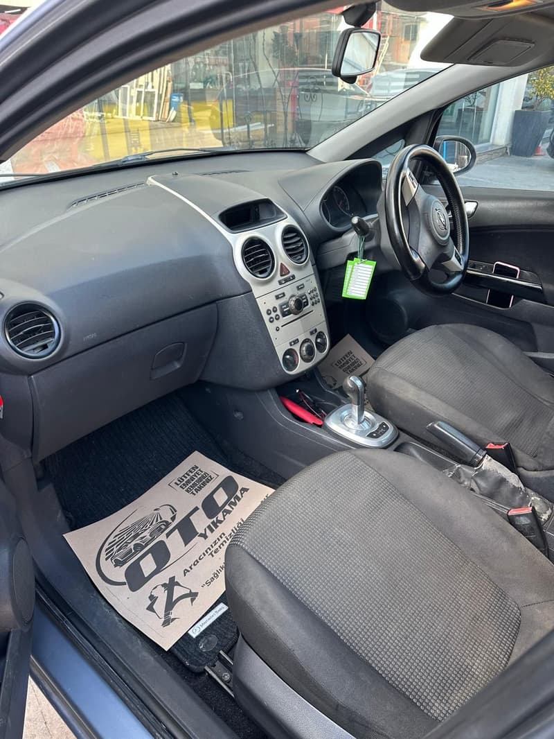 Opel Corsa — 1/4