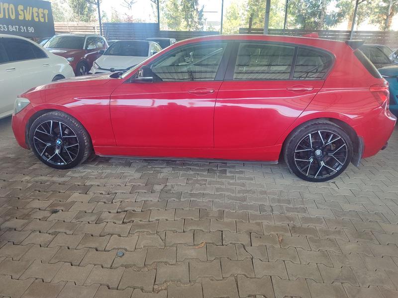 BMW 116i — 1/8