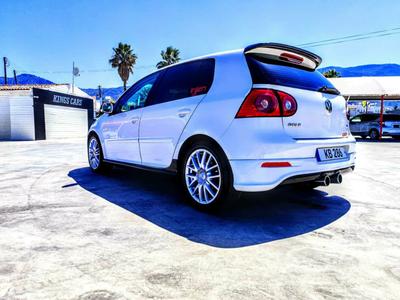 Volkswagen Golf — 2