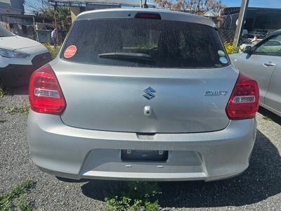 Suzuki Swift — 6